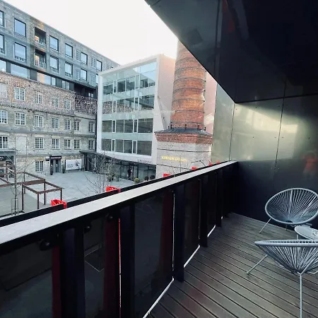 Dream - Executive With Balcony Apartament