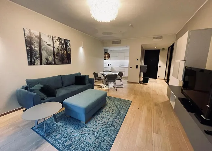 Apartment Dream - Executive With Balcony *